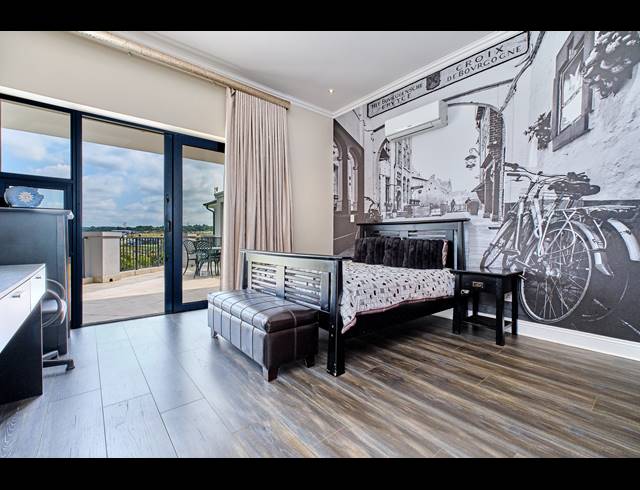 5 BEDROOM HOUSE FOR SALE IN BLUE HILLS EQUESTRIAN ESTATE